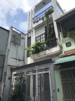 Nhà cần bán Hẻm Xe Hơi 4m5 Phạm Hùng F5 Q8