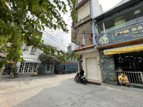 Bán nhà hẻm Dương Bá Trạc, P1, Q8 gần cầu Nguyễn Văn Cừ (10.5x23m) cấp 4 tiện xây CHDV 16.5 tỷ