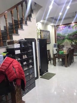 Bán Nhà Gia Quất - Long Biên - NGÕ Ô TÔ PHÂN LÔ  - 52m2 - MT5m - Nhỉnh 5 Tỷ