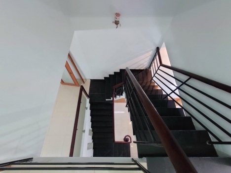 Gấp bán giá rẻ 3 tầng Lê Văn Thọ P16 Gò Vấp 65m2 nhỉnh 4 tỷ TL