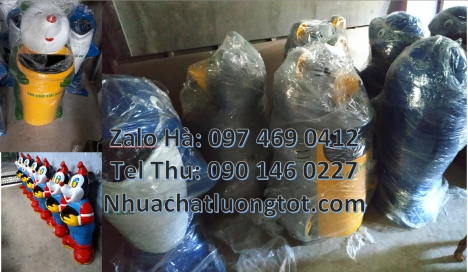 Thùng rác hình con voi. Thùng rác chim cánh cụt Thùng rác chuột mickey. Thùng rác hình chuột túi. T