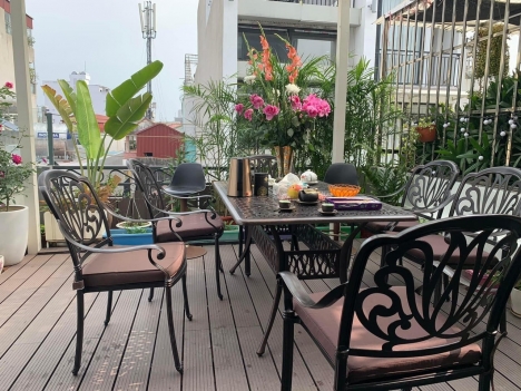 Bán Nhà 61m, 6 Tầng Thang Máy, 8 Phòng full Cho Tây Thuê Doanh thu 70tr/tháng Ngõ 279 Đội Cấn Ba
