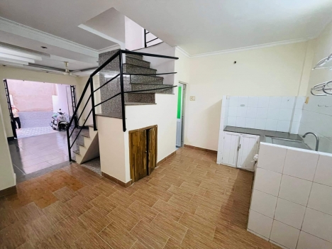 Gấp bán giá rẻ 2 tầng Nguyễn Thái Sơn  P5 Gò Vấp 40m2 nhỉnh 3.x tỷ TL