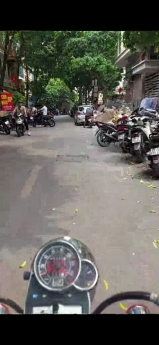 Võ Văn Dũng, Đống Đa , CCMN 197m2 mt10m ngõ 3m (ngõ nông, thông tứ tung) chỉ nhỉnh 150tr/m2