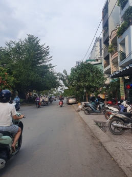 CẦN BÁN NHÀ MẶT TIỀN TẠ QUANG BỬU , P4 Q8 DTCN 588M2 GIÁ RẼ