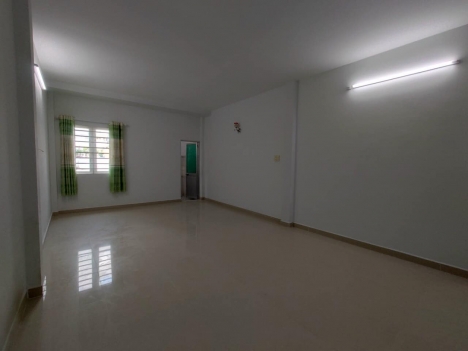 Gấp bán giá rẻ 3 tầng Lê Văn Thọ P16 Gò Vấp 65m2 nhỉnh 4 tỷ TL