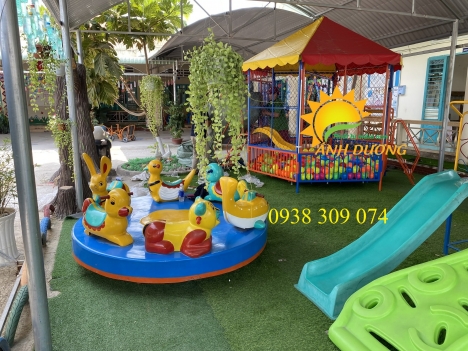 Mâm xoay composite 5 con thú dành cho bé