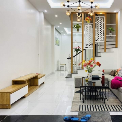 Tôi Bán gấp nhà ngõ Trần Phú 40m2 4T giá 5 tỷ Ô TÔ đỗ cửa