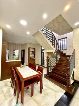 BIỆT THỰ MINI BÌNH CHIỂU THỦ ĐỨC -  8x11.5m - CHỈ 5.6 TỶ- CHỦ CỰC GẤP BÁN - CHỐT NGAY 