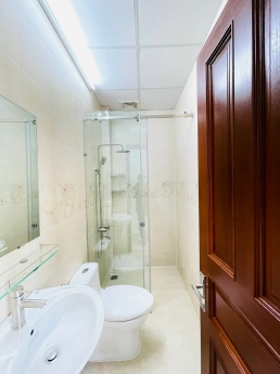 NHA ĐẸP VÀO Ở NGAY - ÔTÔ NGỦ NHÀ. CÁCH VINCOM PHAN VĂN TRỊ 500m. 3 TẦNG 50m2 CHỈ 7.85 TỶ.