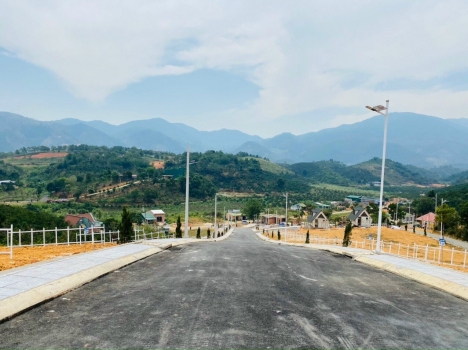 NHÀ KẸT TIỀN - MUỐN BÁN GẤP 2 SÀO ĐẤT DIỆN TÍCH 20 & 36M MẶT TIỀN VIEW HỒ TRỊ AN - ĐỒNG NAI