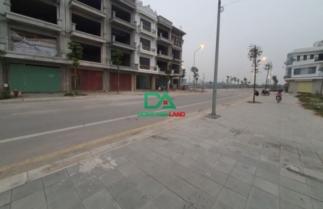 Nhà 4T 85m KĐT Cổ Dương, Tiên Dương - Thang máy - Đường nhựa 10m.