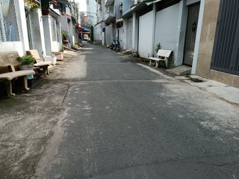 Bán nhà HXH THOẠI NGỌC HẦU,Tân Phú- 34m2- 2 tầng- ngay BIG C- chỉ 4.7 tỷ ( TL )