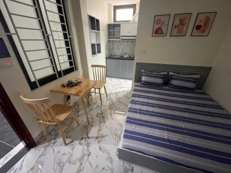 Bán nhà 7 Tầng, dòng tiền 840 triệu năm, 70m2, thang máy cao cấp, Quan Hoa, 9.7 tỷ