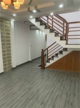 Cần bán gấp nhà  207/7 Phan Huy Ích, P12, GV giá 5 tỷ 4