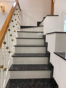 ĐỊNH CƯ GẤP BÁN - KHU VIP SÂN BAY - LAM SƠN P.2 TB - 4 TẦNG - 4PN - Ô TÔ 7 CHỖ NGỦ TRONG