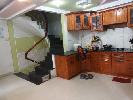 Nhà 4 tầng hẻm 3 gác 1/ Lạc long quân phường 5 quận 11 4.75 tỷ