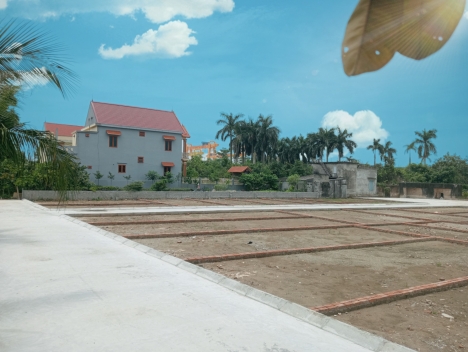 Chính chủ bán ngay ô đất, đầy đủ tiện ích như chợ, siêu thị mua sắm, ngân hàng, ngay Trung Tâm