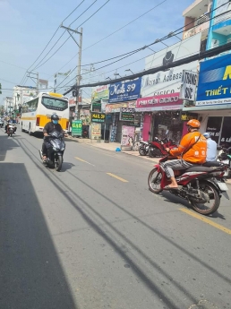 NHÀ GÒ XOÀI ,KHU CHỢ SẦM UẤT,TIỆN BUÔN BÁN KINH DOANH. 60M2.GIÁ  4 TỶ 4