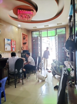 Bán nhà HXH CMT8, quận 10- 165m2- ngang 7.6m - 2 tầng- chính chủ lâu đời- 17 tỷ