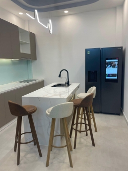 NHÀ ĐẸP 2 TẦNG, HẺM XE HƠI, HUỲNH TẤN PHÁT, QUẬN 7, CHỈ 4.6TỶ, TẶNG FULL NỘI THẤT