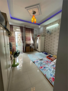 NHÀ ĐẸP Ở NGAY 4 TẦNG PHẠM VĂN CHIÊU, 57m2, OTO ĐẬU CỬA, NHỈNH 6 TỶ