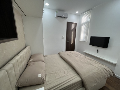 Nhà đẹp 175m2 (7x25) Phạm Văn Hai,Tân Bình,5 Tầng BTCT chỉ 17 Tỷ.