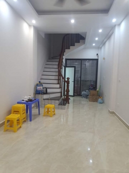 BÁN NHÀ TRONG NGÕ ĐƯỜNG THANH BÌNH MỘ LAO.OTO ĐỖ CỬA,GIÁ 4,9