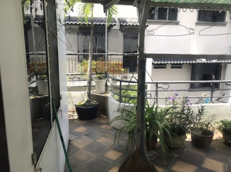 Bán nhà HXH, 3 tầng BTCT, ngang 6.6m, phường 4, Tân Bình