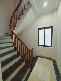 BÁN NHÀ TRONG NGÕ ĐƯỜNG THANH BÌNH MỘ LAO.OTO ĐỖ CỬA,GIÁ 4,9