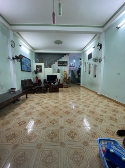 HẠ GIÁ BÁN NHANH NHA 2 TẦNG KIỆT Ô TÔ ĐẬU ĐỖ PHẠM CỰ LƯỢNG