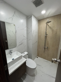 Nhà đẹp 175m2 (7x25) Phạm Văn Hai,Tân Bình,5 Tầng BTCT chỉ 17 Tỷ.