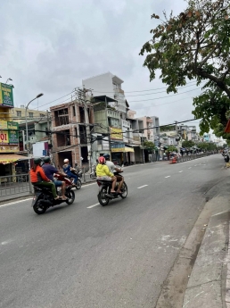 NHÀ ĐẸP GIÁ ĐẸP HXH SẴN THU NHẬP