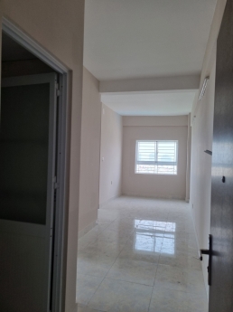 Cần bán gấp căn hộ góc DT 61m2 2PN giá 1,82 tỷ bao thuế phí tại Blue Sky Tower Bình Trưng Đông