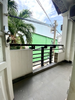 Bán nhà Trần văn Quang,P10,Tân Bình.52m2, 3 Tầng, Nhà đẹp, Giá rẻ chỉ 5 tỷ 99