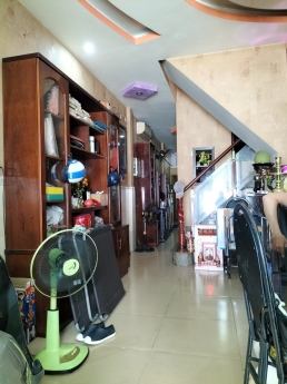 Bán nhà HXH CMT8, quận 10- 165m2- ngang 7.6m - 2 tầng- chính chủ lâu đời- 17 tỷ