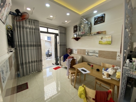 Bán nhà mới đẹp CMT8 ,Tân Bình - 2 tầng - 45m2 - Nở hậu - 5.45Tỷ TL