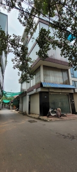 Bán nhà cạnh KĐT Đô Nghĩa 40m2 4T chỉ hơn 2tỷ lô góc ô tô tránh ở sướng.