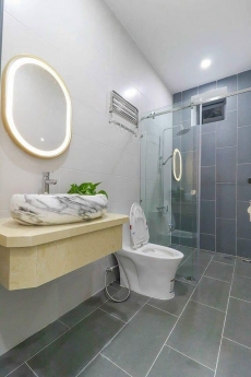 Bán nhà đường Yên Phúc, Văn Quán 70 m2, Mt 5md Giá 6 tỷ xe hơi đổ cửa