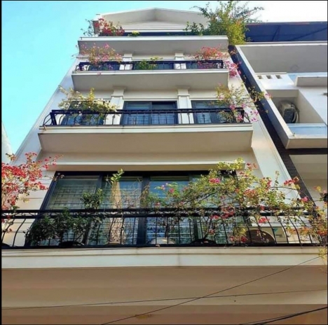 HÓT HÓT Chùa Láng 2 Thoáng, Nhà đẹp,50m ra phố,Ba gác tránh sh,Dân xây, 50m 5.4 Tỷ