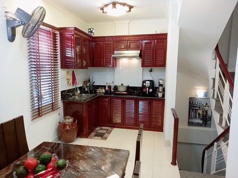 Bán nhà mới đẹp giá rẻ 4 tầng trong ngõ 389 Lê Lợi, để lại toàn bộ nội thất mới đẹp chỉ việc xách