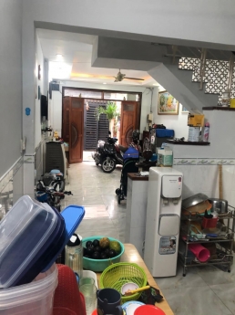 Nhà Ngay Chợ Phạm Văn Bạch - Phường 15 - Quận Tân Bình - Khu Dân Trí Cao Yên Tĩnh - 44M2 (4*11 ) -