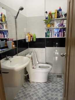 NHÀ HẺM THÔNG 3M MÃ LÒ 4.2 X 8 , 3 TẤM, , NHIỀU TIỆN ÍCH GIÁ CHỈ 3 TỶ 2 TL