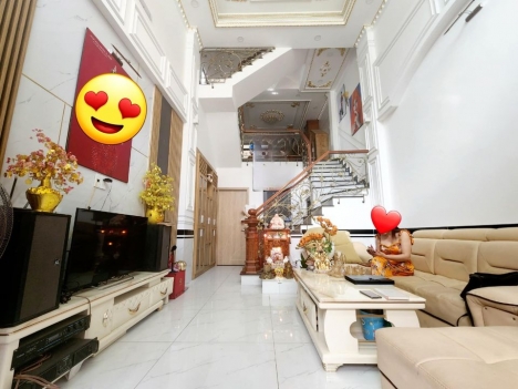 bán nhà GIÁP BÌNH THẠNH - VIEW .LANDMARK 81 - ĐỐI DIỆN GIGA MALL - 5 TẦNG - OTO NGỦ TRONG NHÀ -