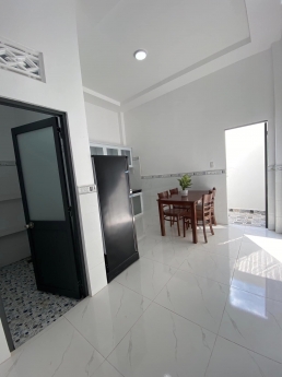 Bán nhà giá rẻ Bình Hưng Hòa B, Bình Tân, HXH,76m2, giá chỉ 4 tỷ 2