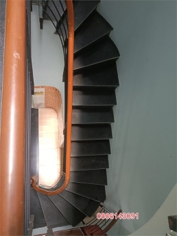 NHÀ 4 TẦNG CẠNH TRƯỜNG THCS TRẦN PHÚ- PHAN VĂN HỚN- HẺM XE HƠI - 60M2