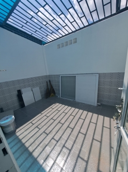 Nhà mới, đẹp ở ngay. Ô tô ngủ trong nhà, full nội thất Nhỉnh 6 tỷ