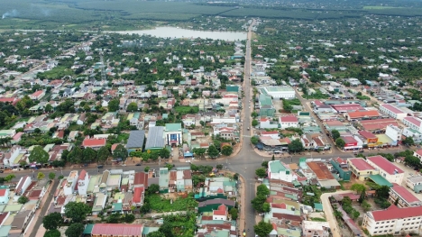 Chính chủ bán gấp 4 lô liền kề đất MT đường Hùng Vương, huyện Krong Năng, giá chỉ từ 900tr/nền