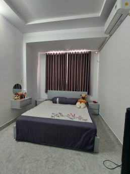 NHÀ ĐẸP 3 TẦNG Ở NGAY GẦN CHỢ BÌNH TRIỆU - 3.95 TỶ.