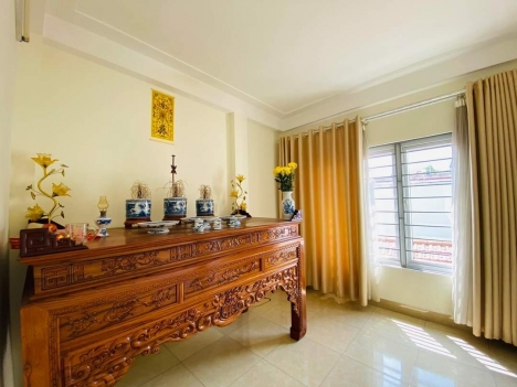 Nhà đẹp Mỹ Đình. Hai mặt thoáng, giá tốt, ở luôn 35m - 5T – 4N – Chỉ 4 tỷ 1. Siêu hiếm!